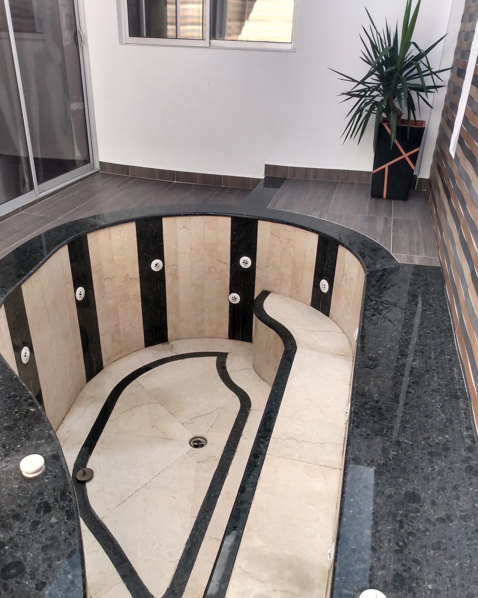 Suite Soho: jacuzzi ovalado de la habitación